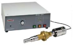 Processeur Ultrasons 1500 W (40 litres en batch-100 litres/heure en continu)