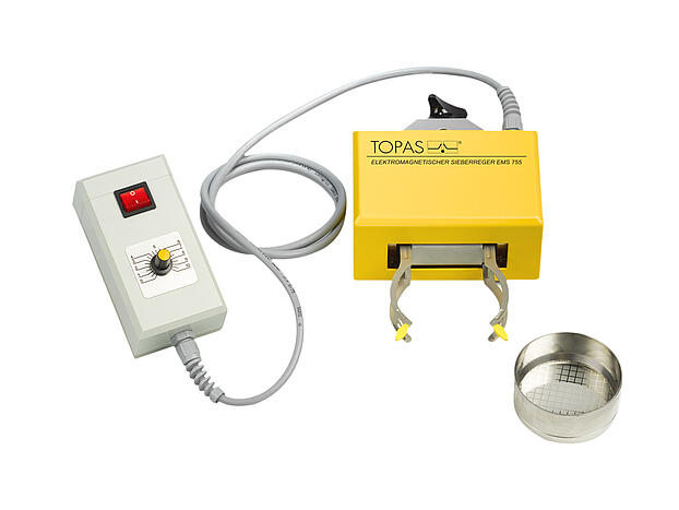 Excursor electromagnético para cribas EMS 755, vista frontal